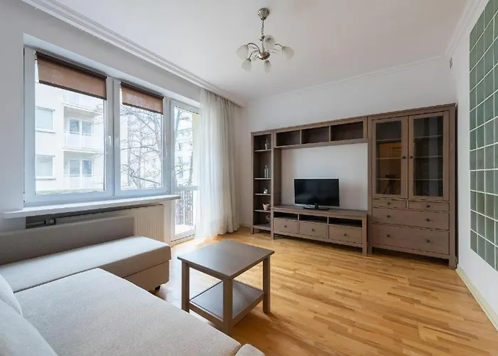 شقة Orla 6 Prywatne Mieszkanie Z Oddzielna Sypialnia I Balkonem 300 Od Metra Ratusz Samodzielne Zameldowanie! Self Check-in System!